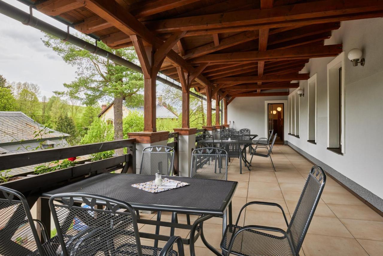 Hotel Auri Rudník Εξωτερικό φωτογραφία