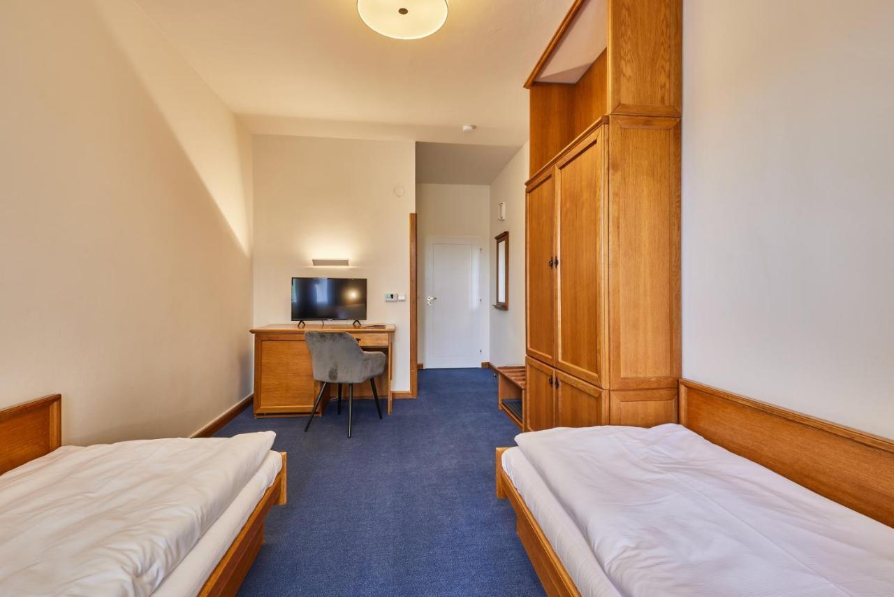 Hotel Auri Rudník Εξωτερικό φωτογραφία