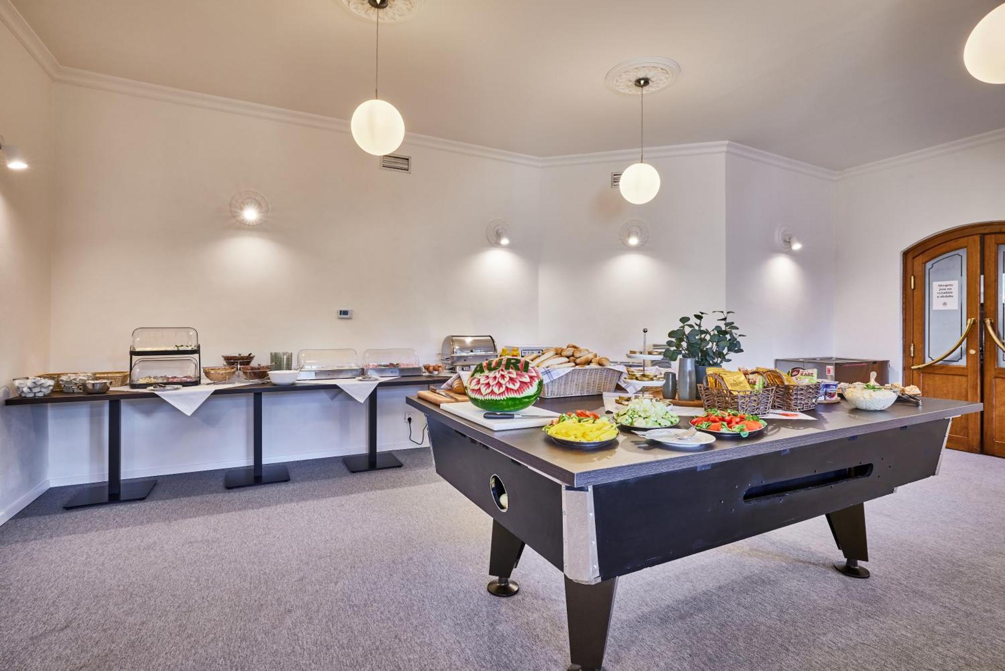 Hotel Auri Rudník Εξωτερικό φωτογραφία